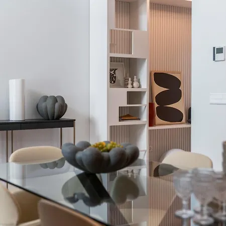 Savoy Insular Loft By An Island *