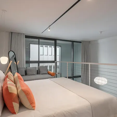 דירה Savoy Insular Loft By An Island