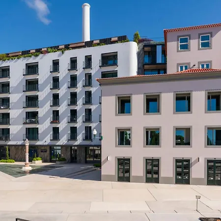 Savoy Insular Loft By An Island