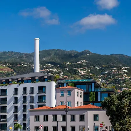 아파트 Savoy Insular Loft By An Island *